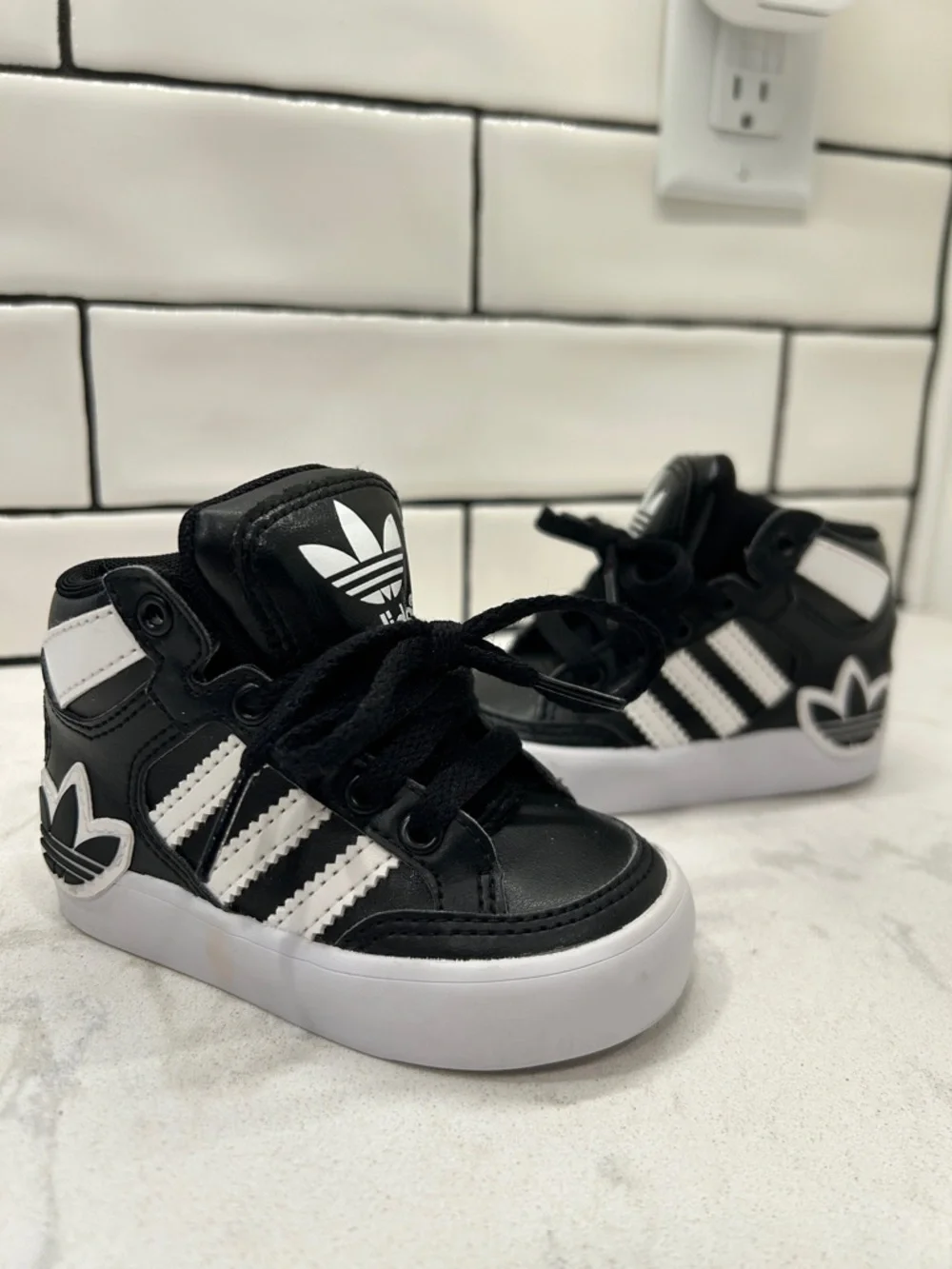 Adidas Ortholite Black‎ White Trefoil Hightop Toddler’s Shoes Sneakers Size 5